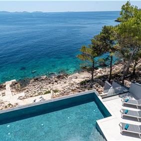 6 bedroom villa with infinity pool and sea views, Korcula Island, sleeps 12